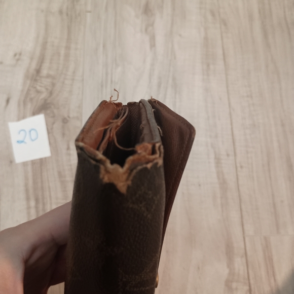 Louis Vuitton Porte Monnaie Monogram Pochette Credit Long Wallet - Picture 4 of 15